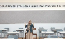 Selalu Raih IPK Tinggi...