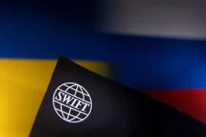 Bankir Top Rusia: SWIFT...