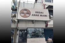 Penampakan Cafe di Kelapa...