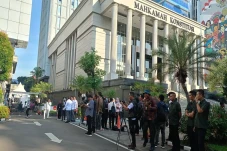 Jelang Putusan Sengketa...