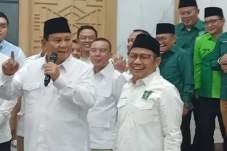 Canda Prabowo Singgung...