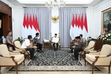Tak Titip Program ke...