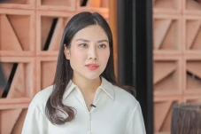 Angela Tanoesoedibjo...