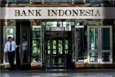 BI Ungkap Alasan Naikkan...