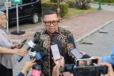 Temui Pratikno di Kemensetneg,...