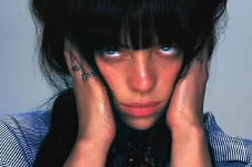 Billie Eilish Alami...