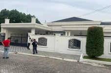 KPK Sita Rumah Mewah...