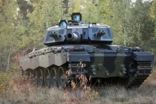 Terobosan Baru, Tank...