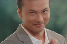Nicholas Saputra Penasaran...