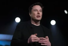 Mengapa Elon Musk Berkonflik...