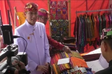 Sandiaga Uno Ajak Pengunjung...