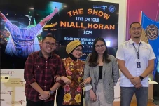 Niall Horan Konser di...