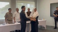Bea Cukai Akhirnya Bebaskan...