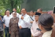 Soal Maju Pilgub DKI...