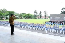 Mengenal Perbedaan Akmil,...