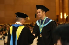 Wisuda Sarjana dan Magister...