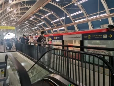 3,8 Juta Penumpang Naik...