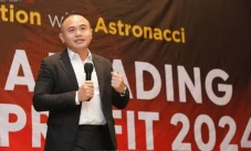 JFX dan Astronacci International...