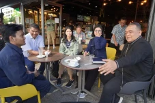 Bertemu Pekerja Migran...