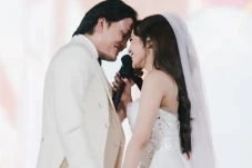 Jalani Tradisi Nikah...