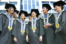 10 Jurusan S2 Paling...