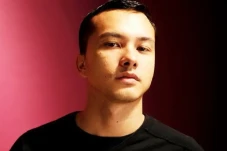 Nicholas Saputra Tak...