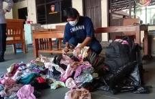 Konyol! Penjual Siomay...