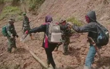 5 Hari Terisolasi, Puluhan...
