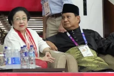 Pengamat Nilai Pertemuan...