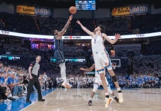 Hasil Semifinal NBA:...