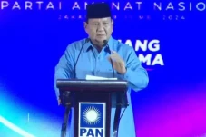 Prabowo Minta Waktu...