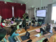 Sambut Era Digital,...