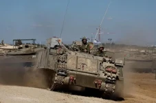 Hamas Tingkatkan Pertempuran,...