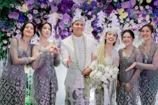 Jadi Mak Comblang, Ziva...