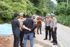 Ditlantas Polda Riau...