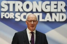 Siapa John Swinney?...