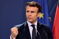 Macron Berharap Prancis...
