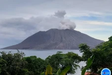 Relokasi Warga Gunung...