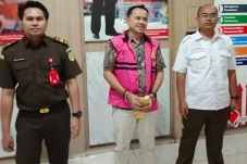 Terima ‘Uang Kopi’...