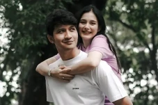 Aditya Zoni Digugat...