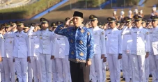 Pendaftaran Sekolah...