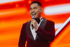 Robby Purba Hadiri Pernikahan...