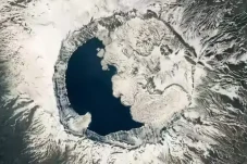 NASA Temukan Danau Mirip...