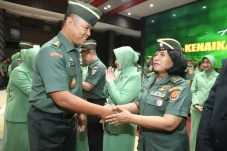 Profil Dian Andriani...