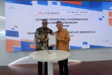 KB Bank dan Daimler...