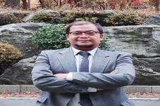 Pakar Media Unair: Diskusi...