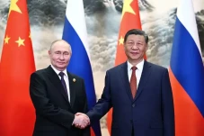 Putin: Kerja Sama Rusia-China...