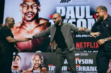 Mike Tyson Tak Lagi...