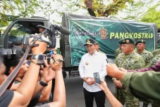 Pangkostrad Kirim 10...