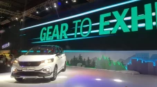 Benarkan Mobil Hybrid...